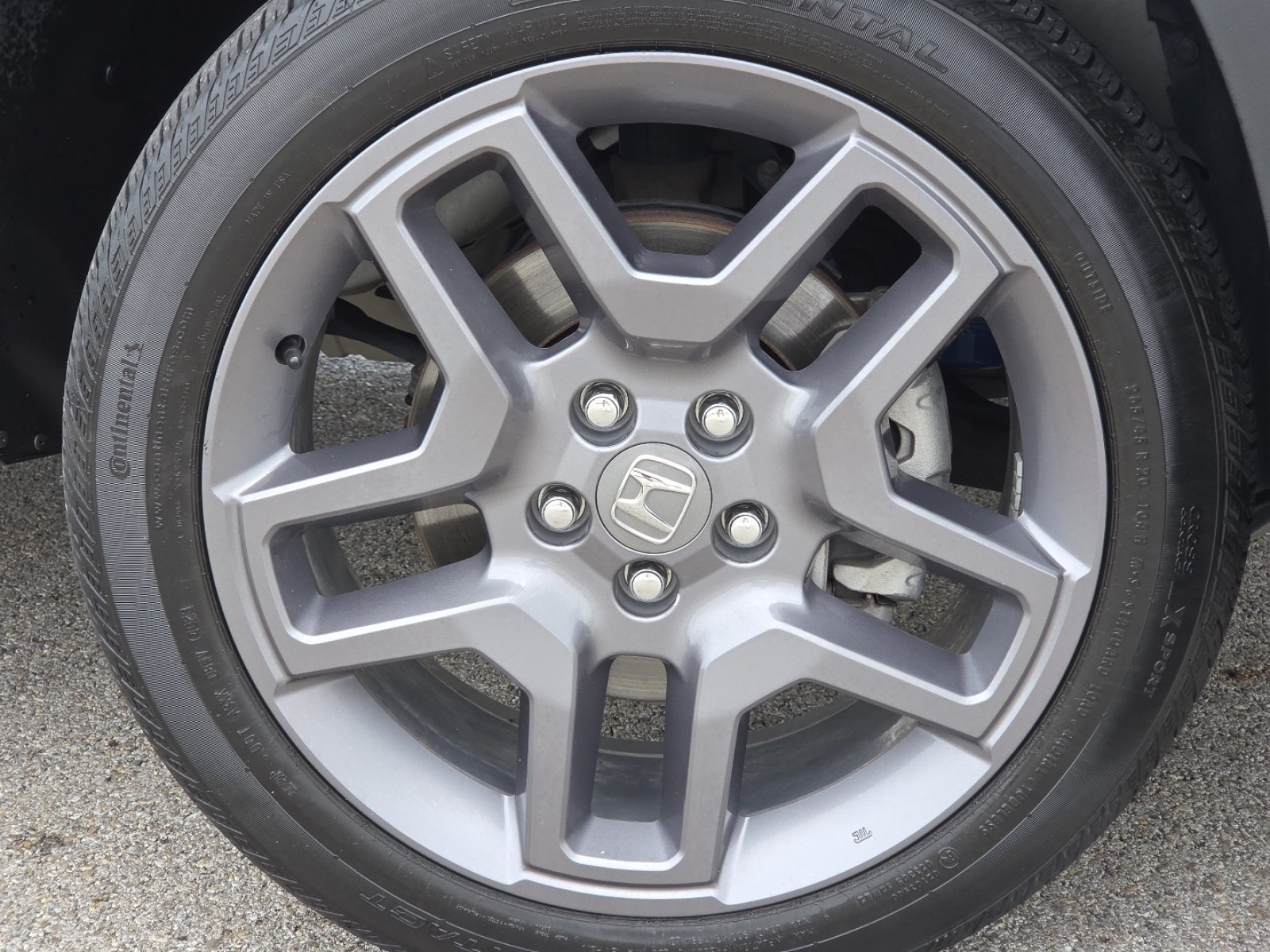 Used 2023 Honda Passport EX-L image 10