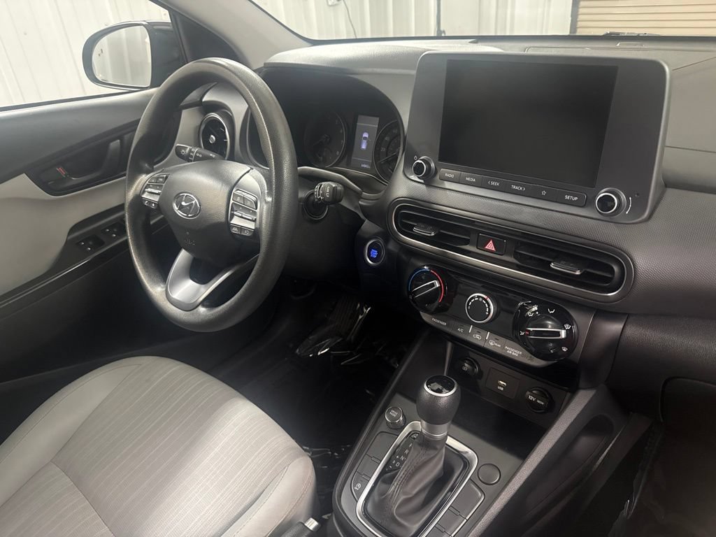 Used 2023 Hyundai Kona SEL FWD image 22