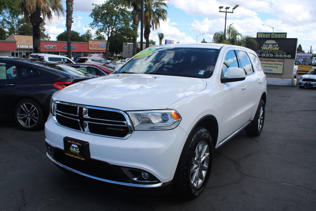 Used 2018 Dodge Durango SXT w/ 3rd Row Seating Group AWD/4WD image 4