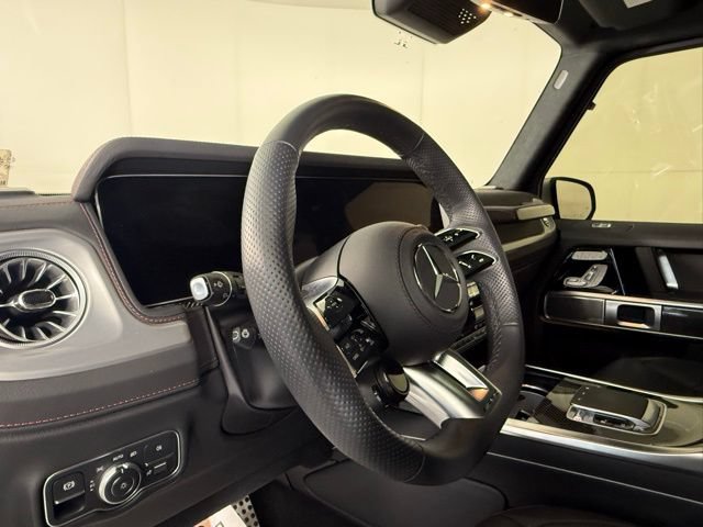 Used 2025 Mercedes-Benz G 63 AMG 4MATIC image 15