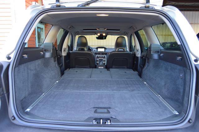 Used 2016 Volvo XC70 T5 Premier w/ Proximity Package FWD image 39