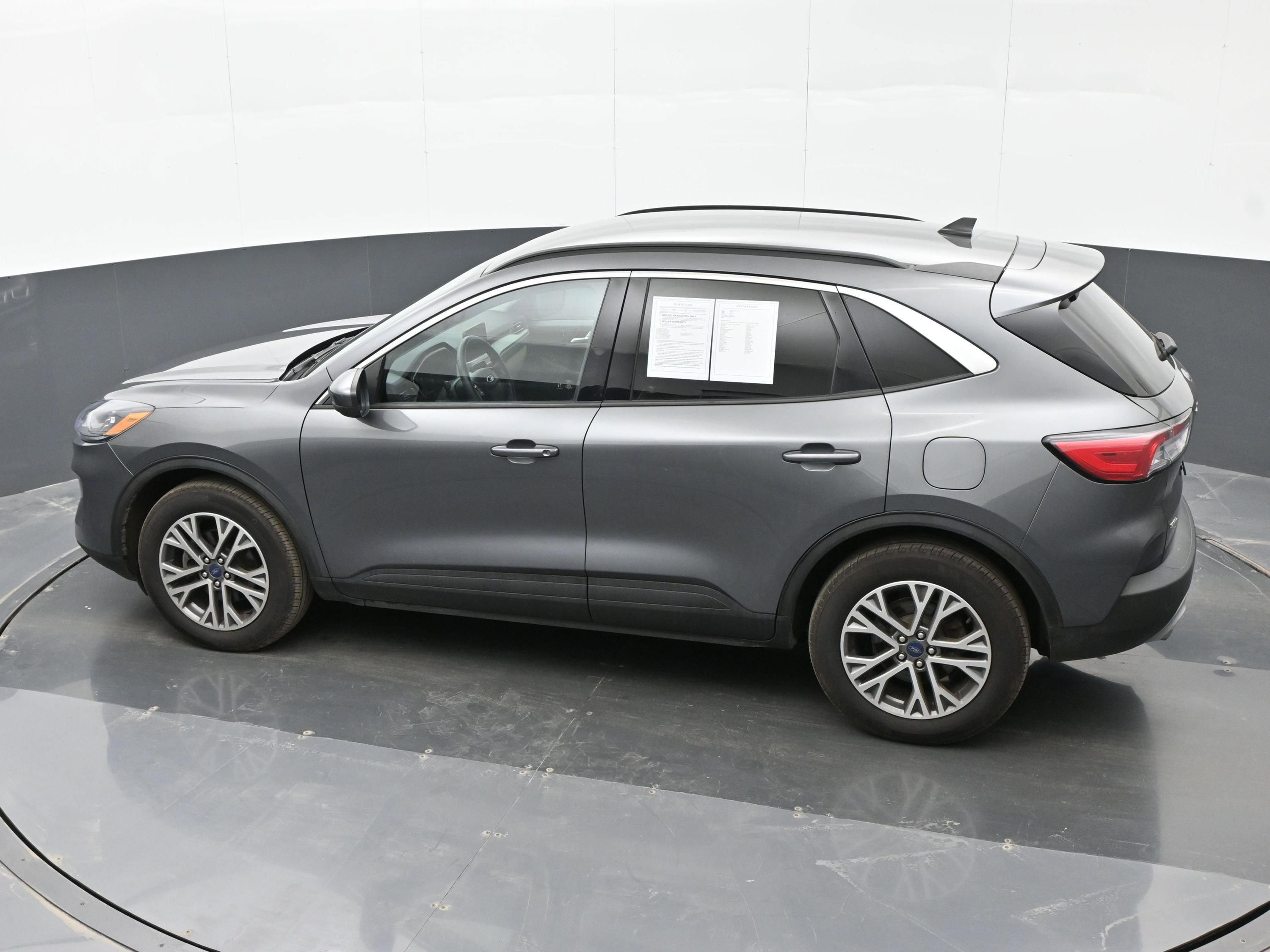 Used 2021 Ford Escape SEL image 33