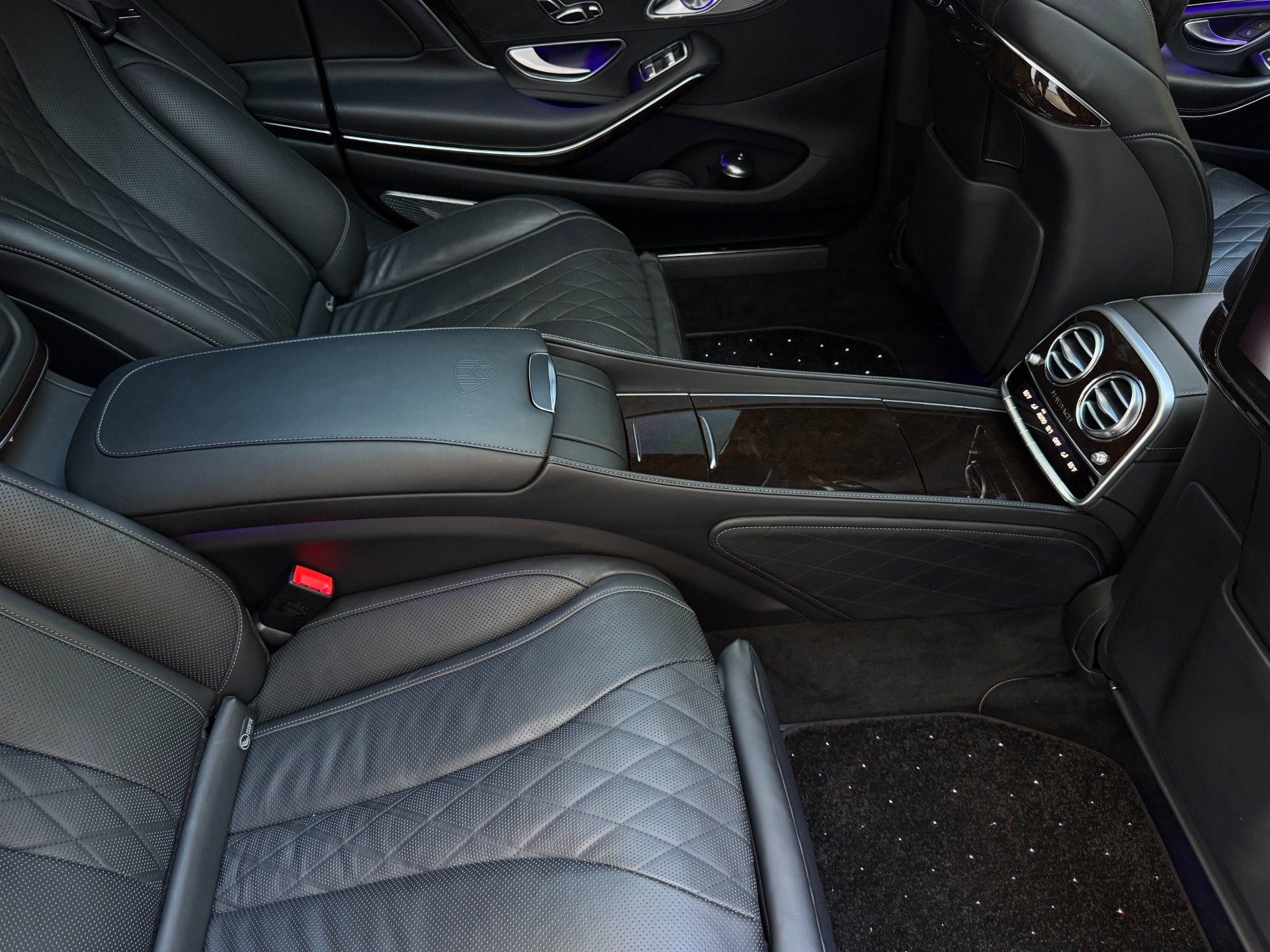 Used 2020 Mercedes-Benz Maybach S 650 image 24