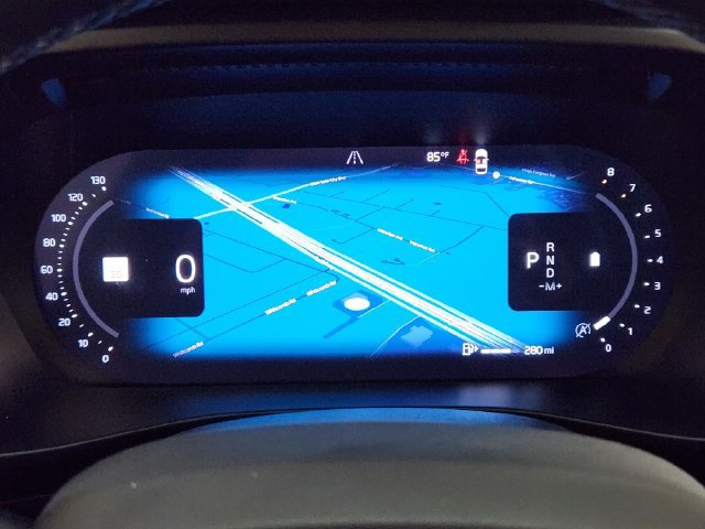 Certified 2026 Volvo XC40 B5 Plus AWD/4WD image 16