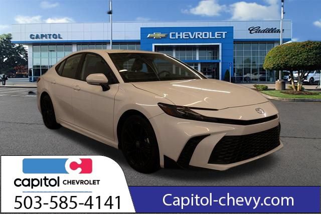 Used 2025 Toyota Camry SE