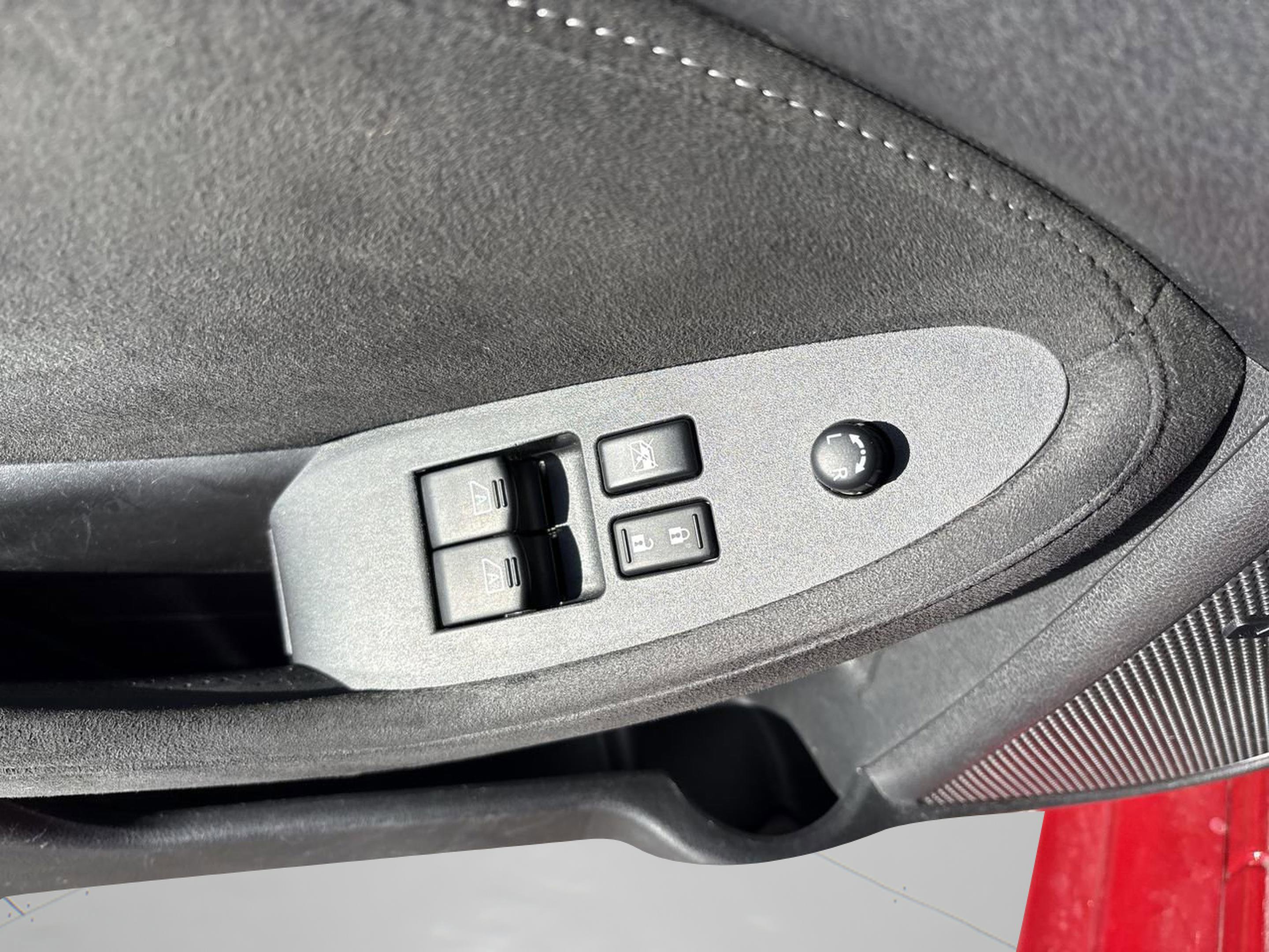 Used 2019 Nissan 370Z Touring Sport image 22