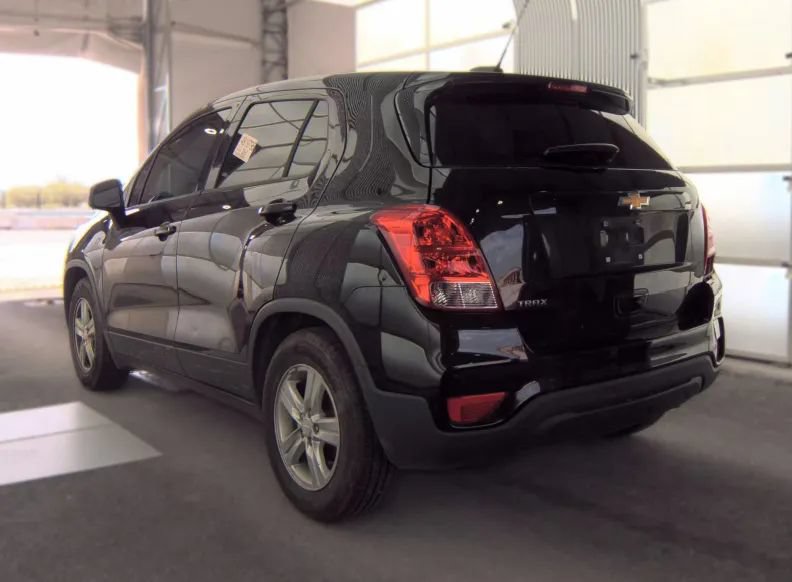 Used 2019 Chevrolet Trax LS FWD image 3