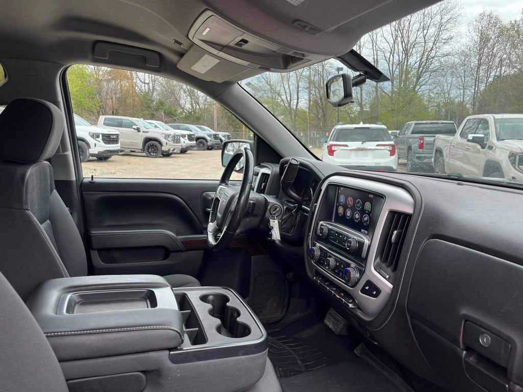 Used 2016 GMC Sierra 1500 SLE w/ SLE Value Package AWD/4WD image 37