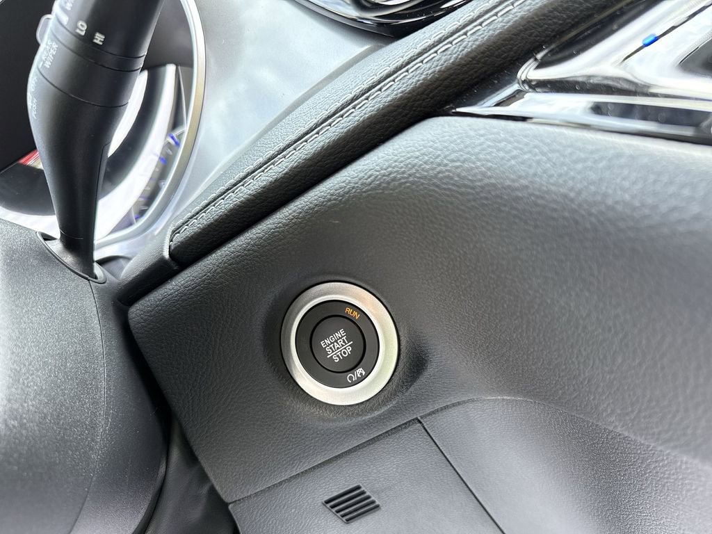 New 2026 Chrysler Pacifica Select FWD image 17