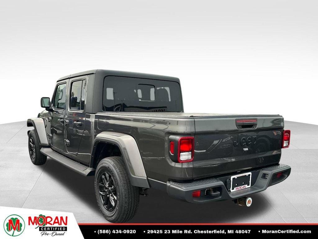 Used 2022 Jeep Gladiator Sport AWD/4WD image 4