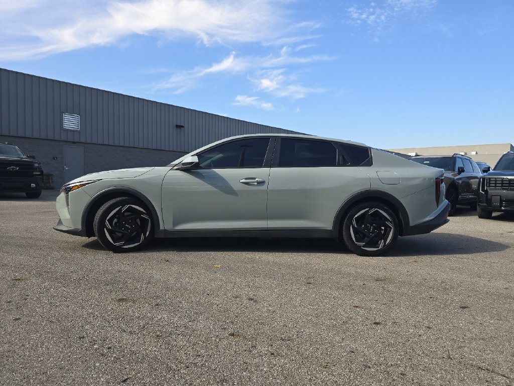 Used 2025 Kia K4 EX FWD image 11