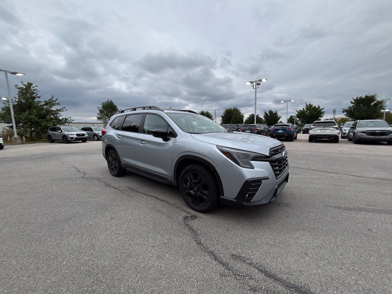 Used 2024 Subaru Ascent Onyx Edition AWD/4WD image 8