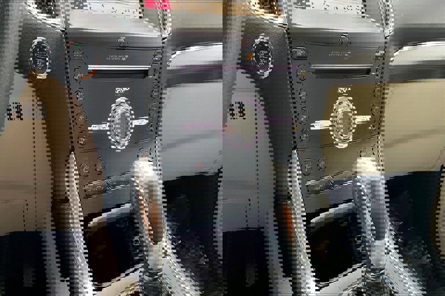 Used 2017 Ford Edge Titanium w/ Equipment Group 301A FWD image 31