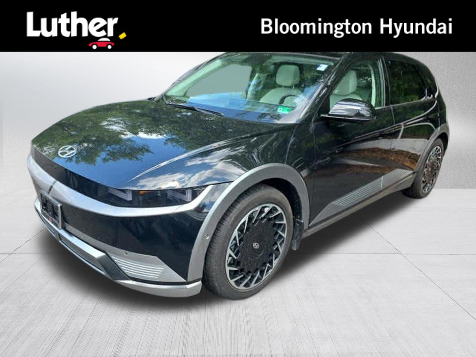 Used 2024 Hyundai Ioniq 5 Limited AWD/4WD image 1