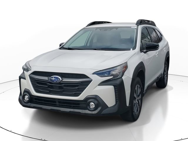 Used 2024 Subaru Outback Premium image 2