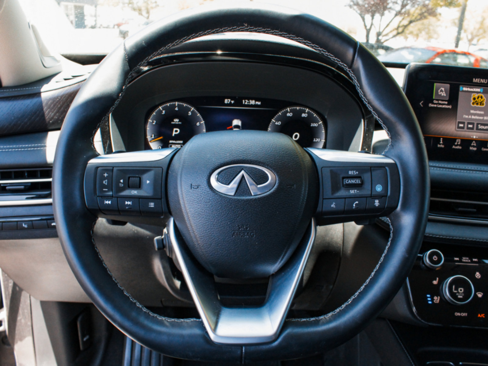 Used 2023 INFINITI QX60 Sensory w/ Vision Package AWD/4WD image 18