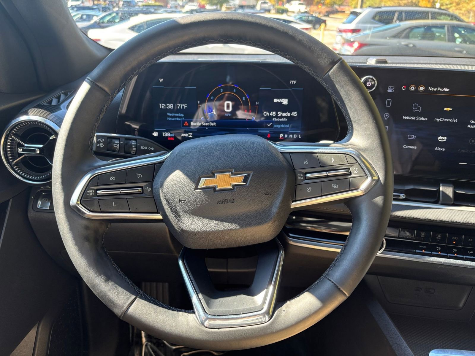 Used 2025 Chevrolet Equinox LT image 34