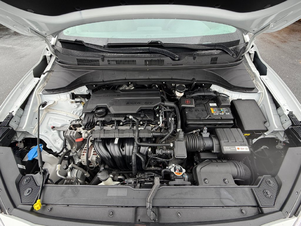 Used 2023 Hyundai Kona SEL AWD/4WD image 24