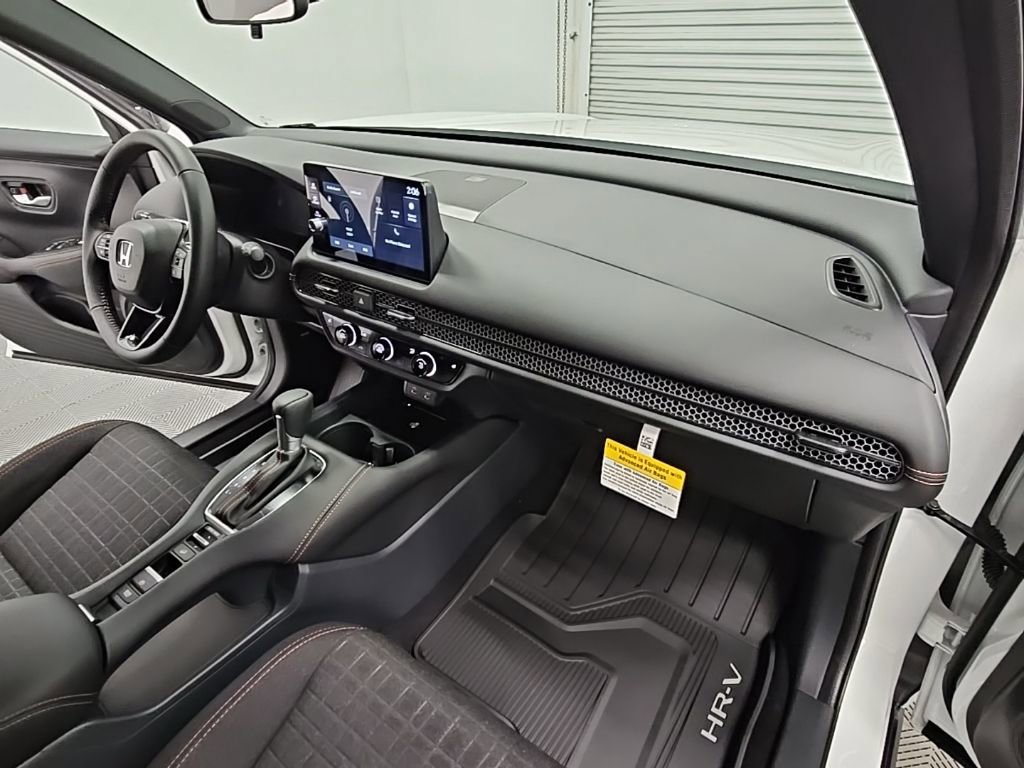 New 2026 Honda HR-V Sport image 34