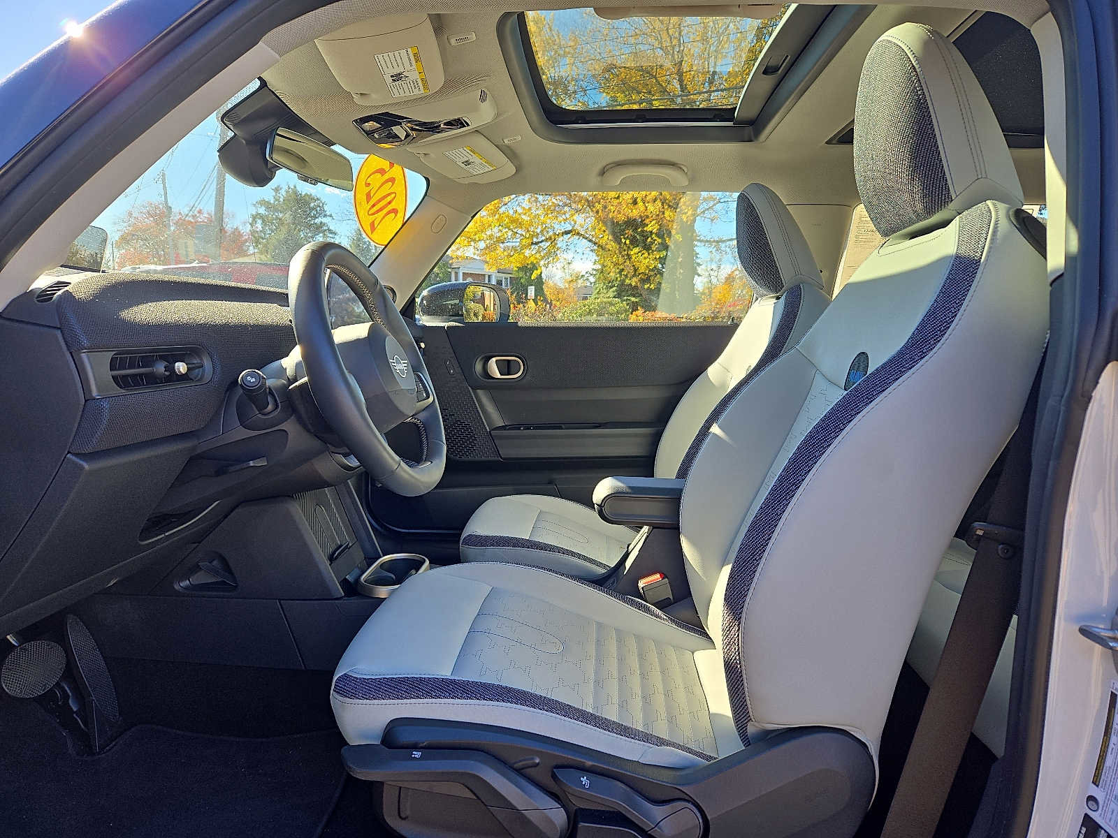 Used 2025 MINI Cooper S image 13