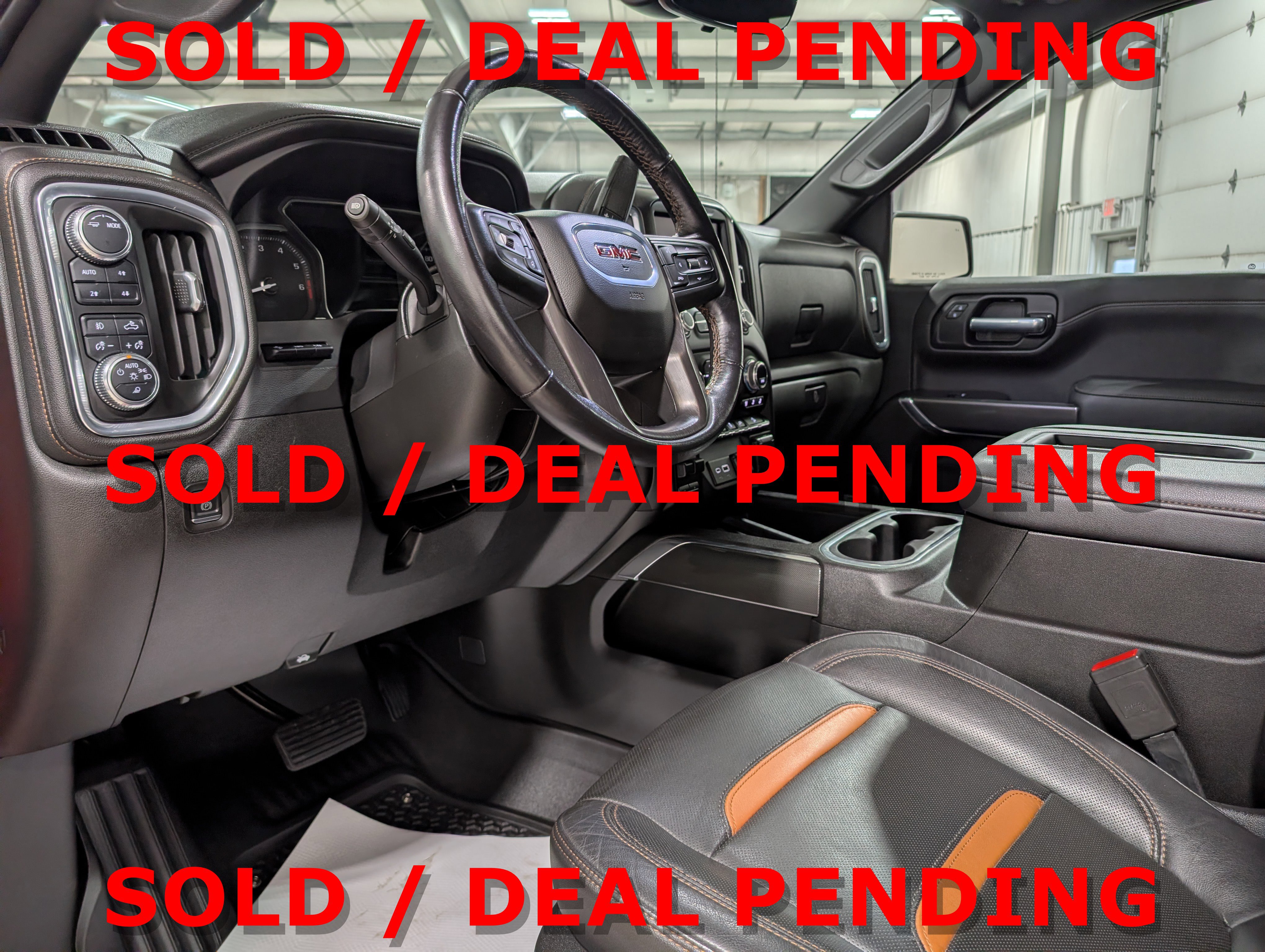 Used 2021 GMC Sierra 1500 AT4 w/ AT4 Value Package image 16