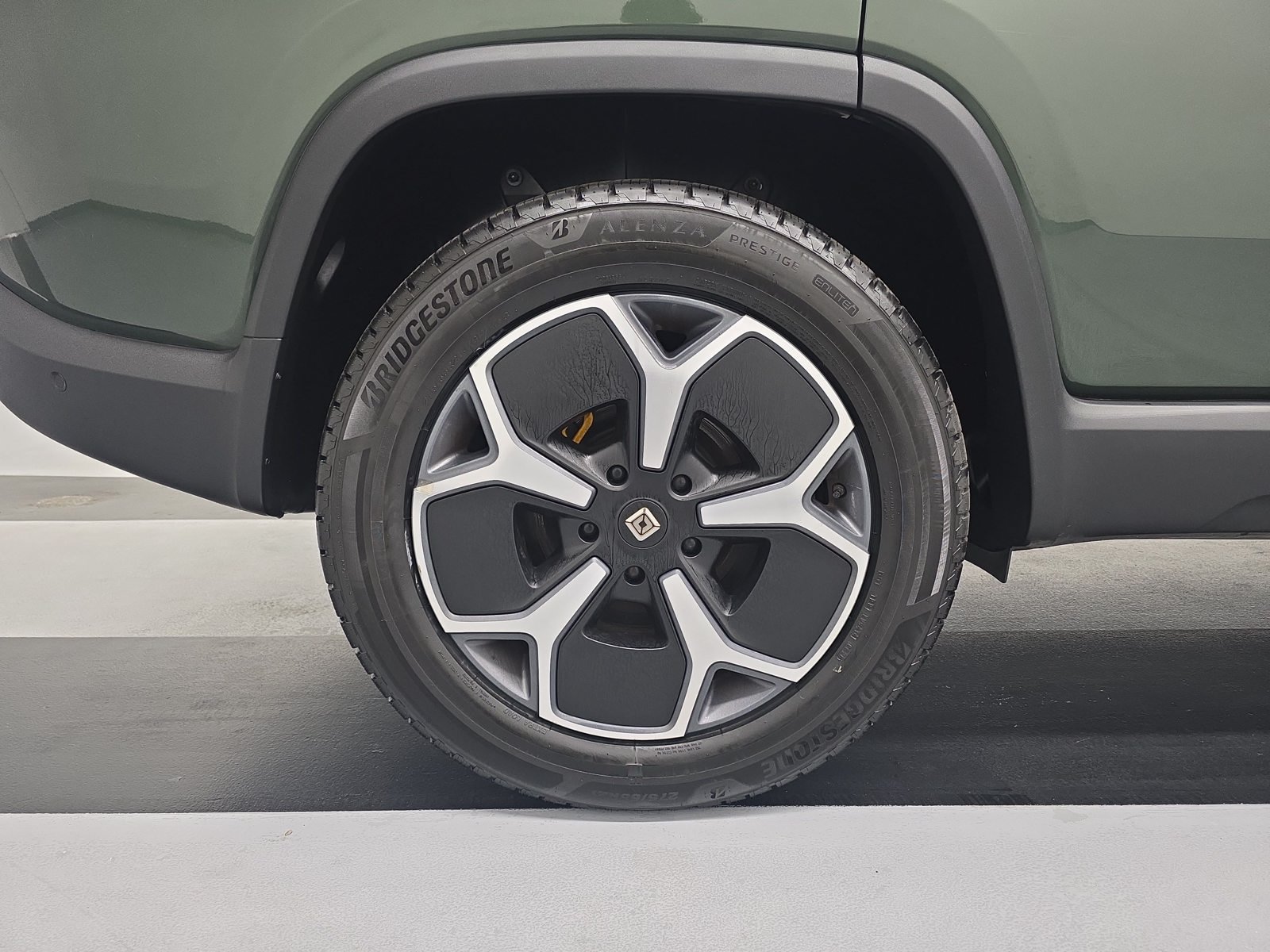Used 2023 Rivian R1S Adventure Quad AWD/4WD image 12