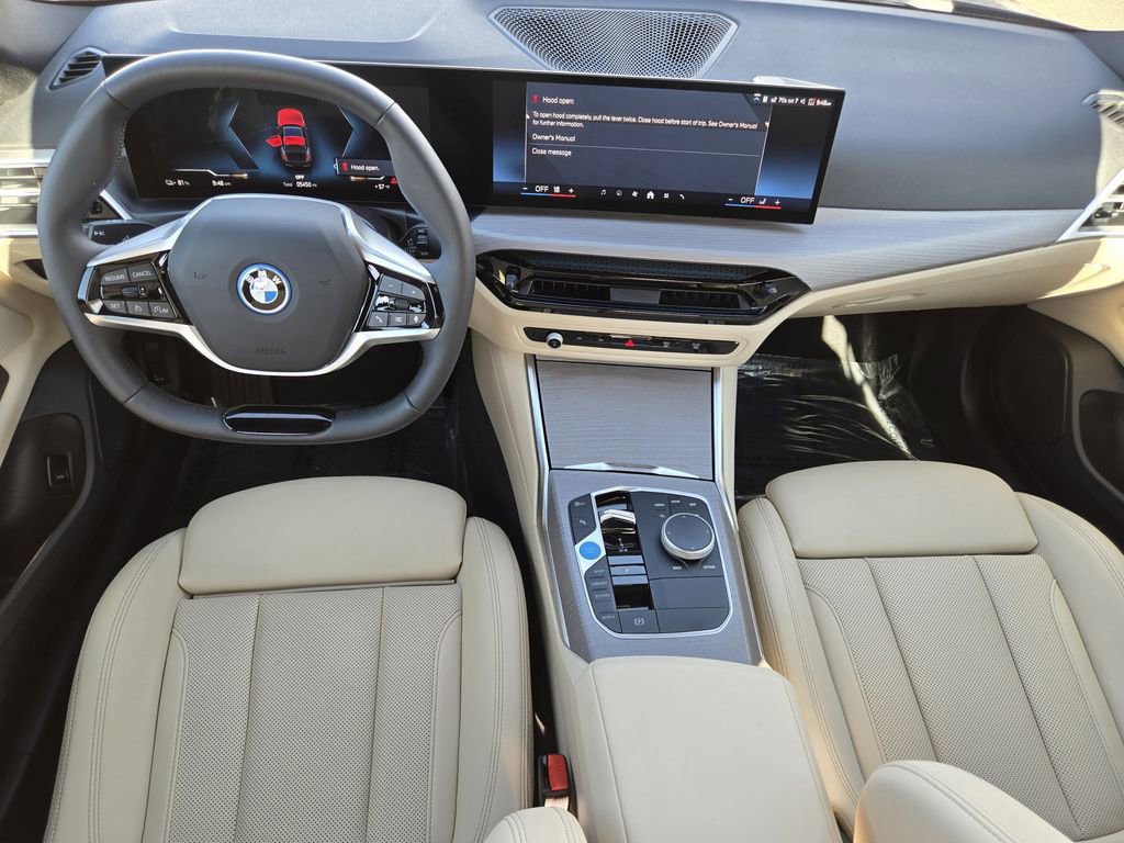 Certified 2025 BMW i4 xDrive40i image 30