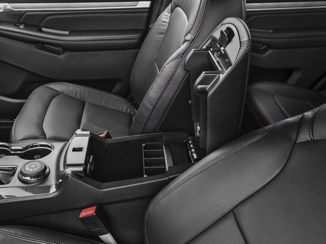 Used 2016 Ford Explorer Sport image 15