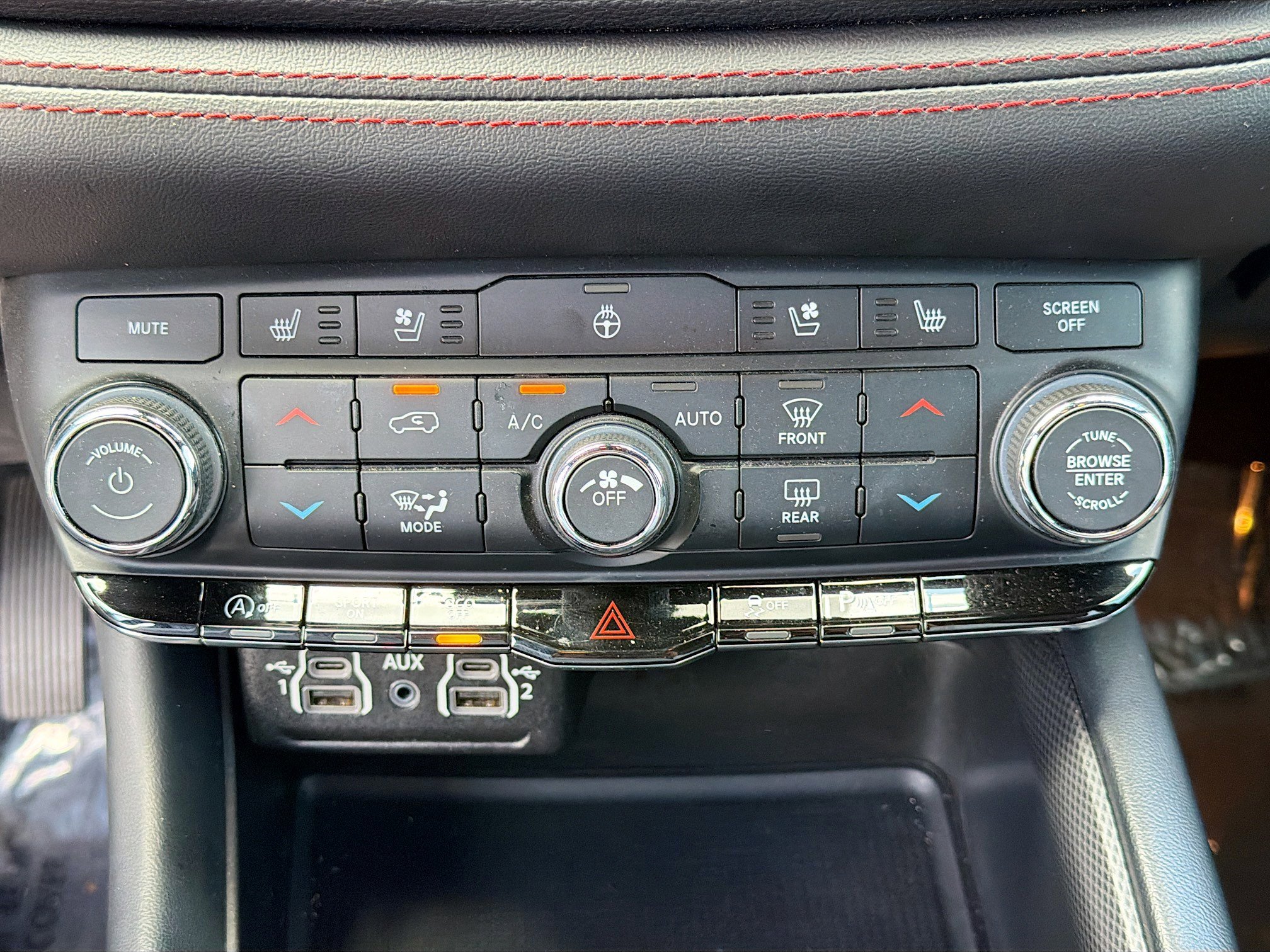 Used 2023 Dodge Durango GT AWD/4WD image 32