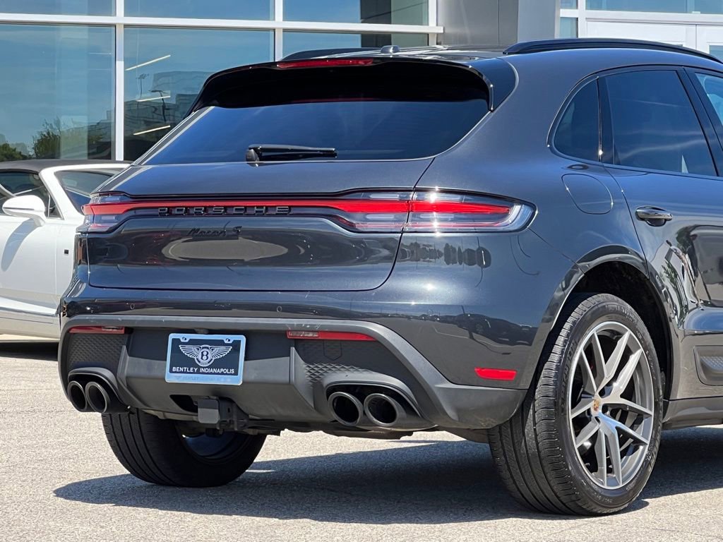 Used 2023 Porsche Macan S w/ Sport Chrono Package image 6