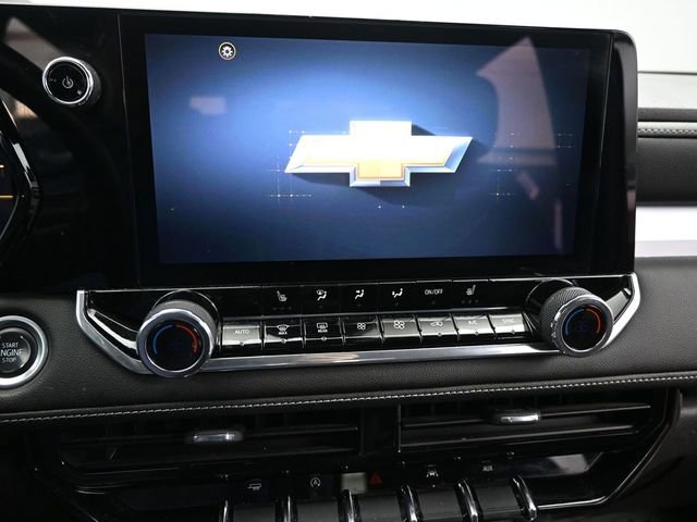 Used 2024 Chevrolet Colorado LT w/ LT Convenience Package II image 24