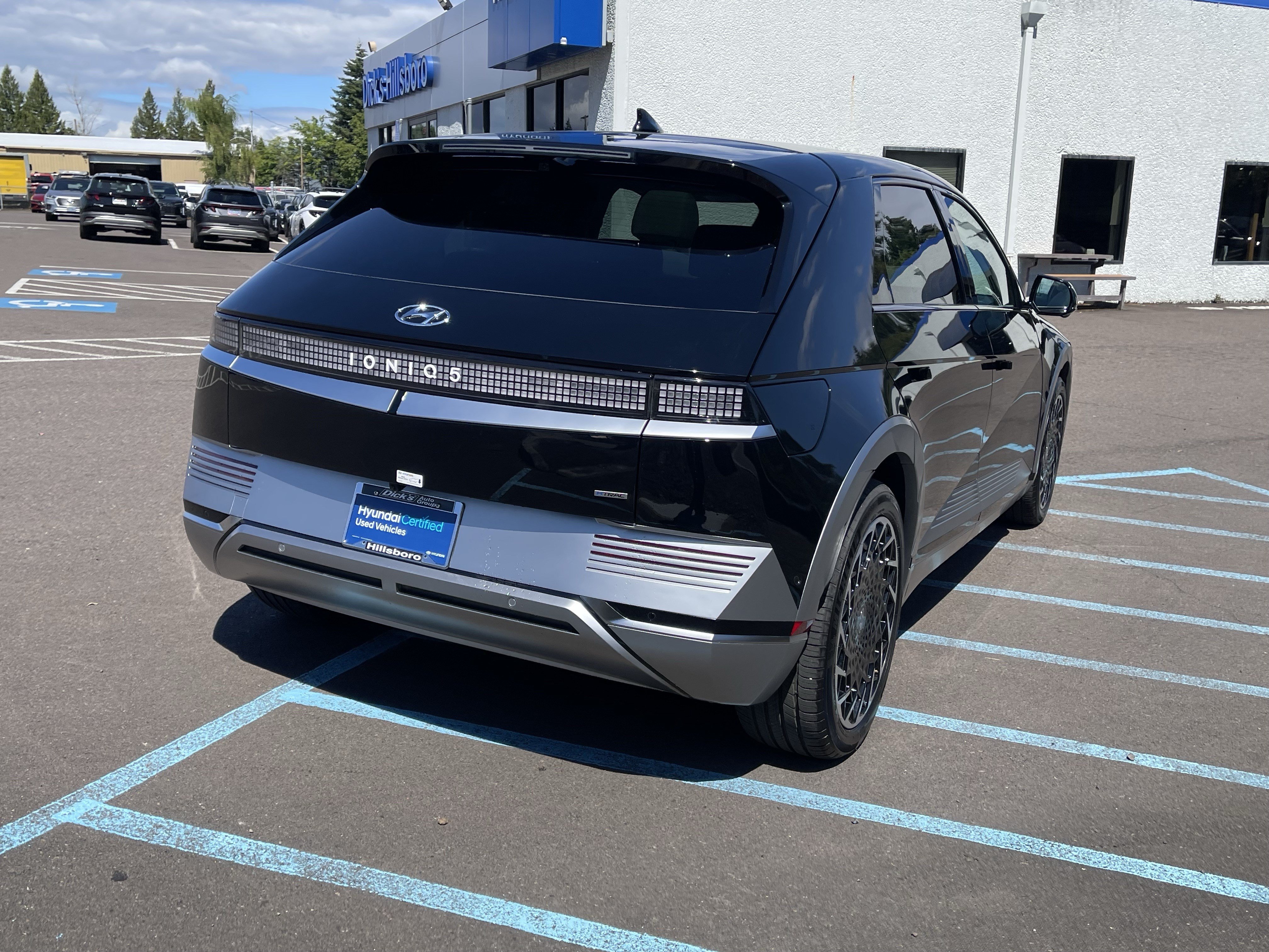Certified 2024 Hyundai Ioniq 5 Limited AWD/4WD image 5