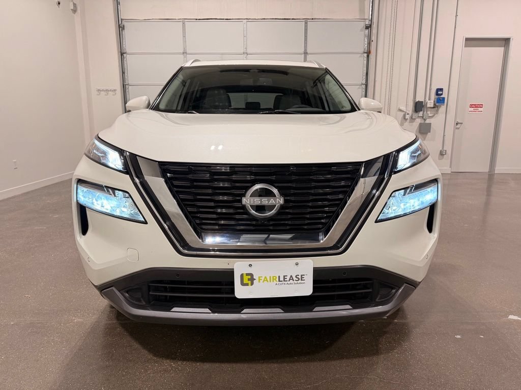 Used 2023 Nissan Rogue SL w/ SL Premium Package FWD image 2