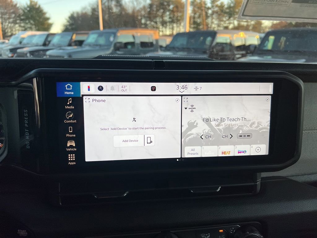 New 2026 Jeep Gladiator Sport image 28