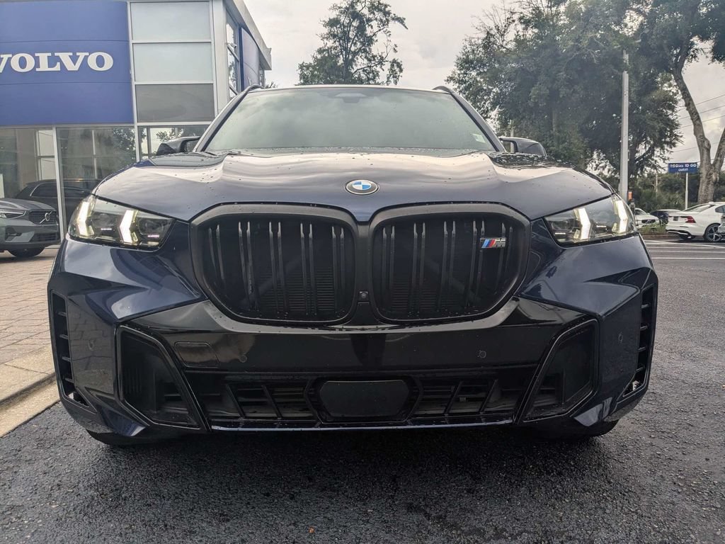 Used 2024 BMW X5 M60i AWD/4WD image 9