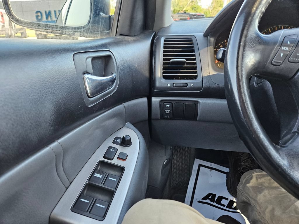 Used 2005 Honda Accord EX-L image 11