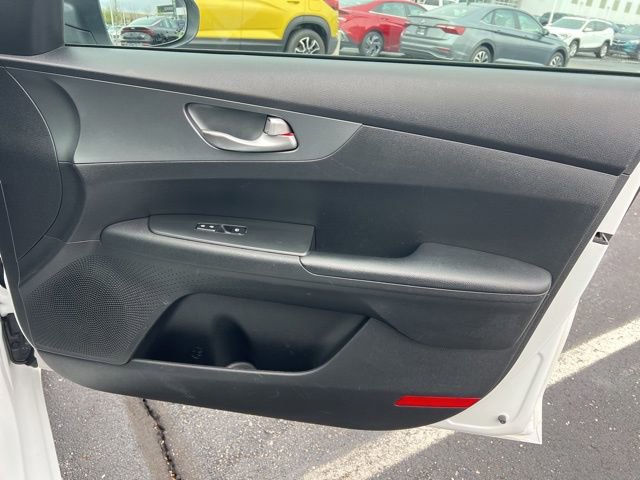 Used 2021 Kia Forte LXS image 26