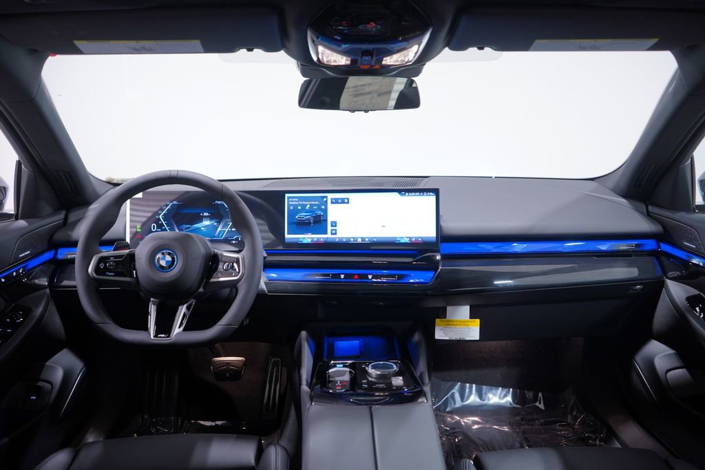New 2026 BMW i5 eDrive40 w/ M Sport Package image 10