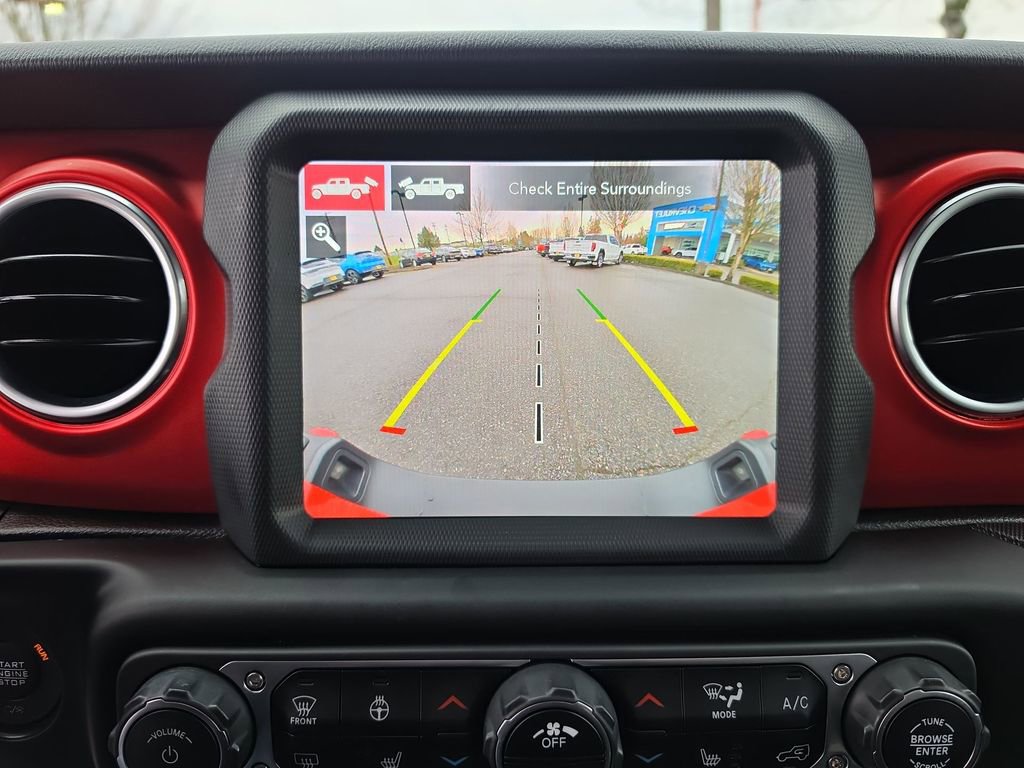 Used 2021 Jeep Gladiator Rubicon image 16