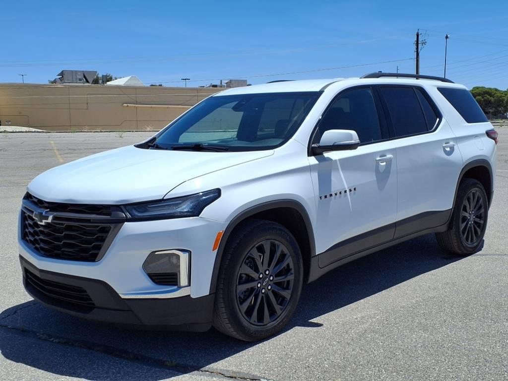 Used 2022 Chevrolet Traverse RS image 20