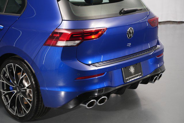 Used 2026 Volkswagen Golf AWD/4WD image 15