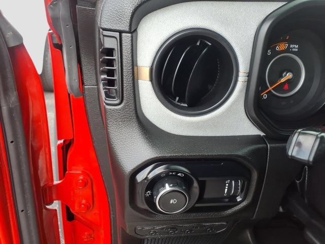 Used 2024 Jeep Wrangler Unlimited Sport AWD/4WD image 23