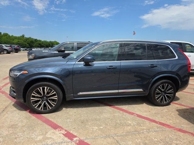 Used 2023 Volvo XC90 T8 Plus AWD/4WD image 2