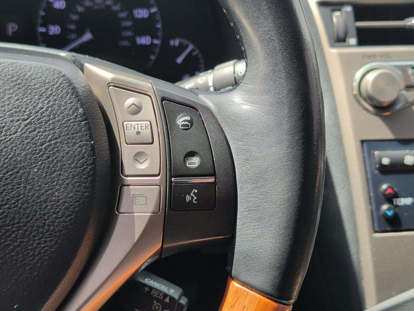Used 2014 Lexus RX 450h FWD image 15