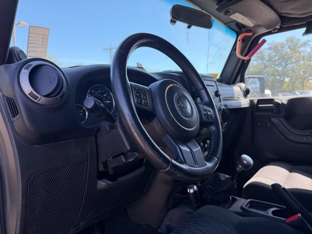 Used 2012 Jeep Wrangler Unlimited Sport AWD/4WD image 8