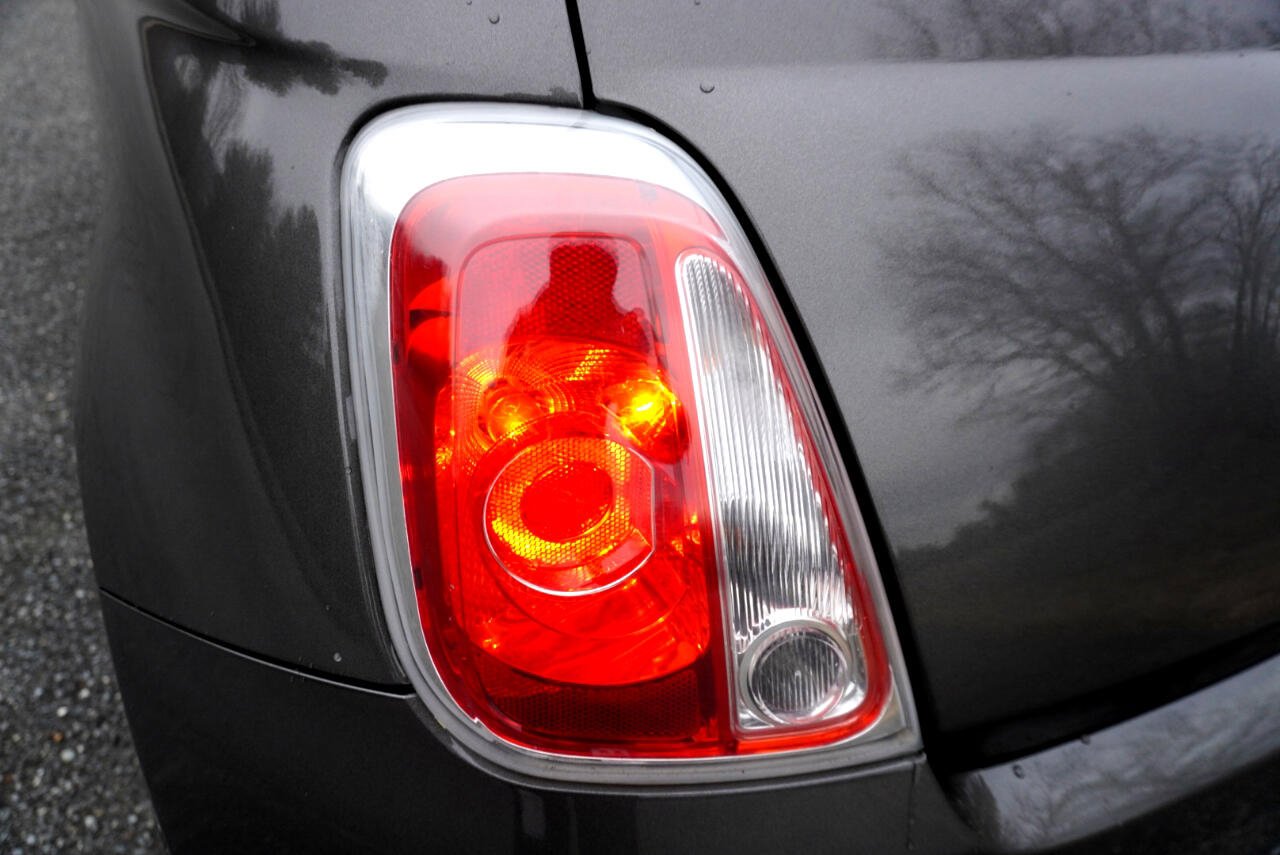 Used 2012 FIAT 500 Pop image 11