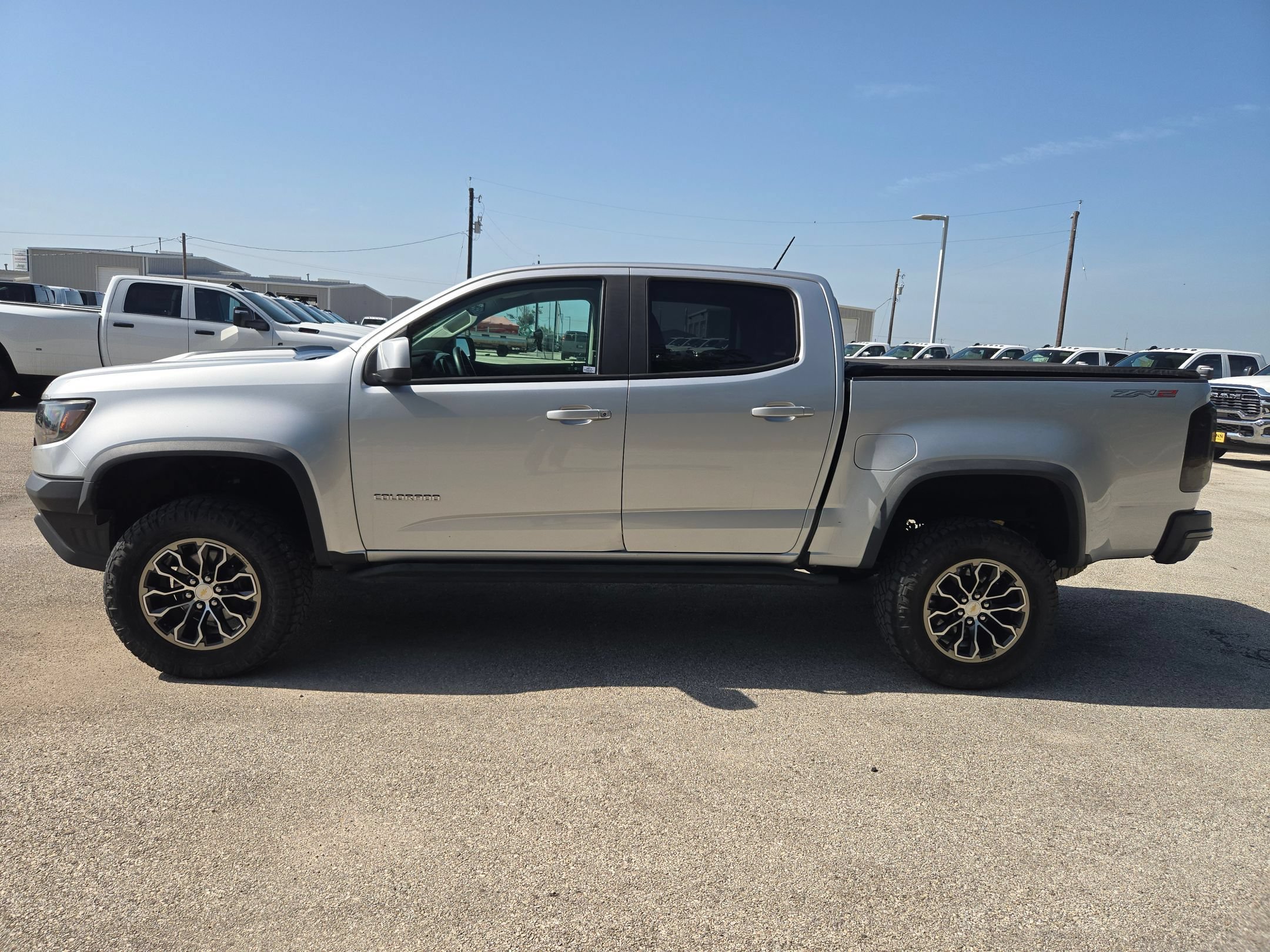 Used 2018 Chevrolet Colorado ZR2 AWD/4WD image 6