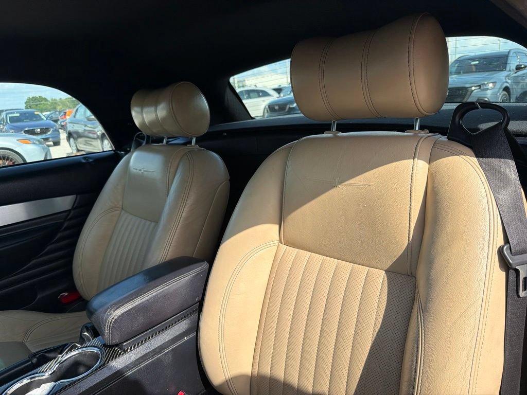 Used 2004 Ford Thunderbird RWD image 19