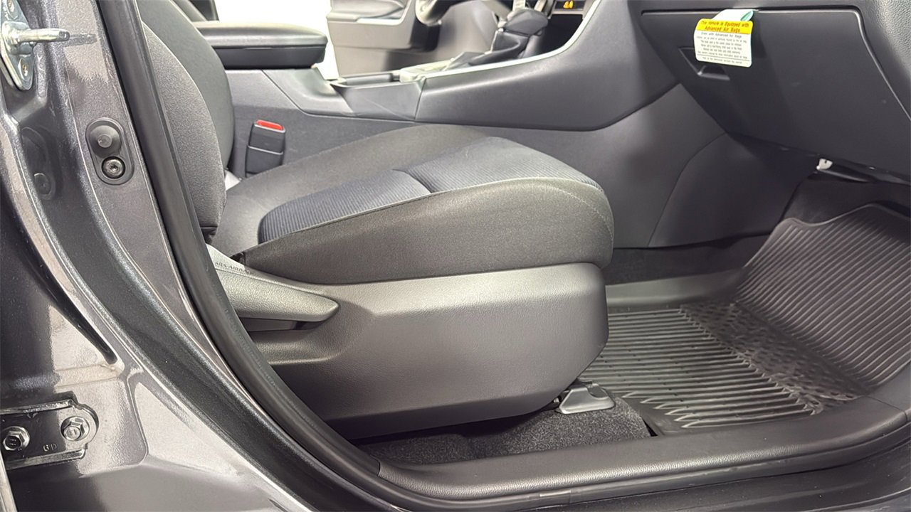 Certified 2025 Toyota RAV4 LE image 20