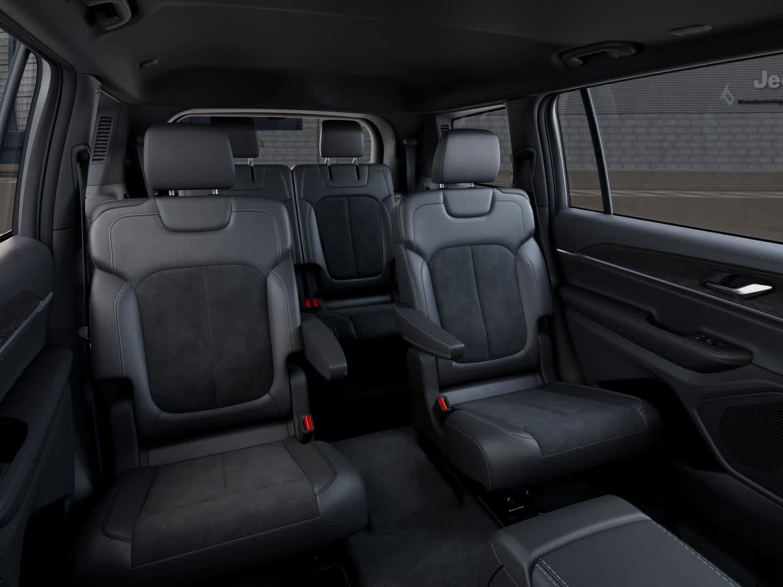 New 2026 Jeep Grand Cherokee L 4WD image 15